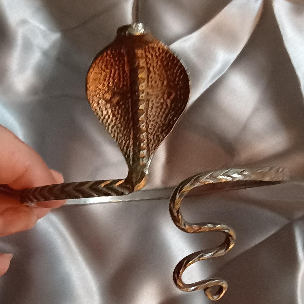 Vintage Brass Cobra Arm Cuff/Bracelet